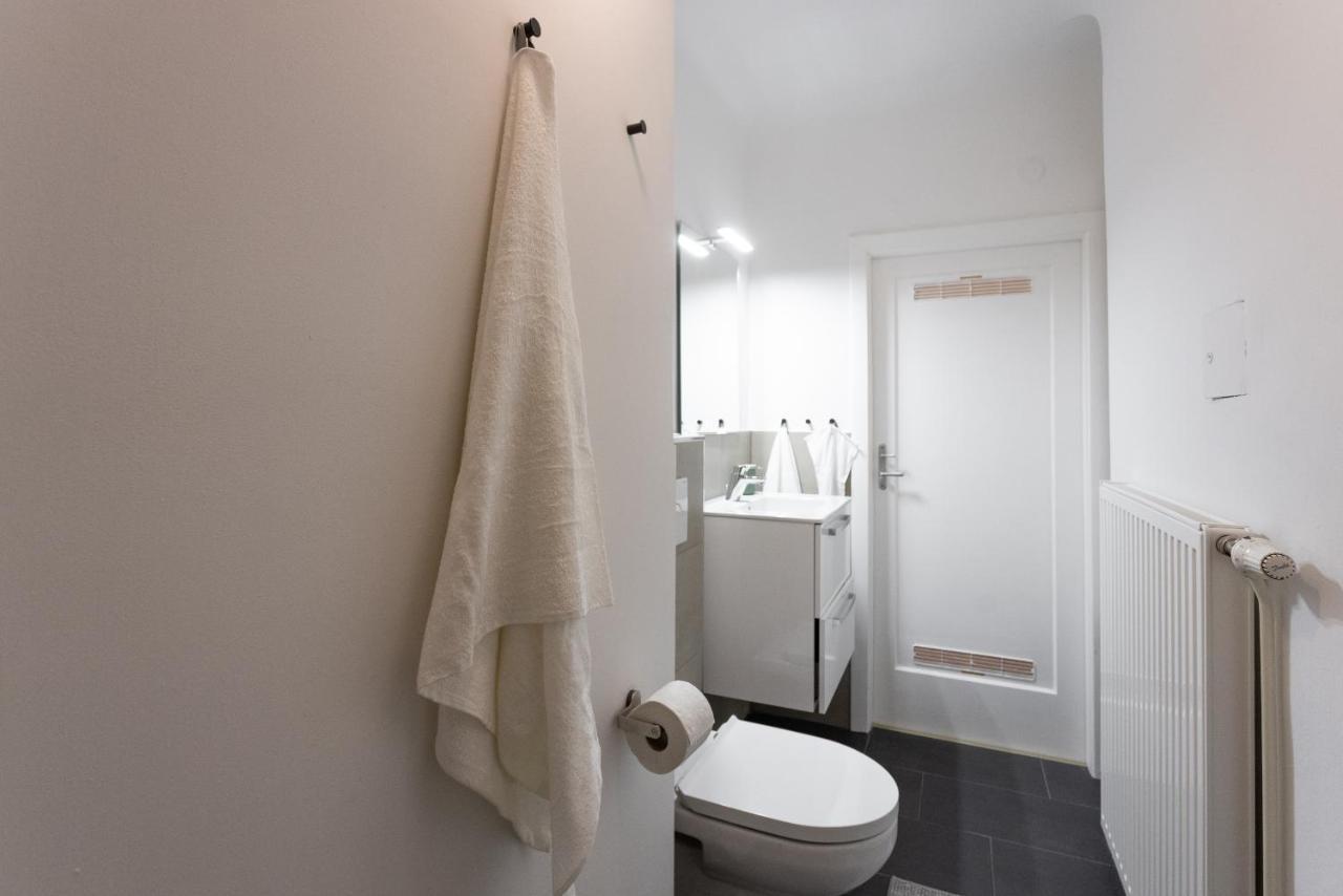 Chic 1-Bed Apt By Canal Walk To Historic Centre Vienna Exterior photo