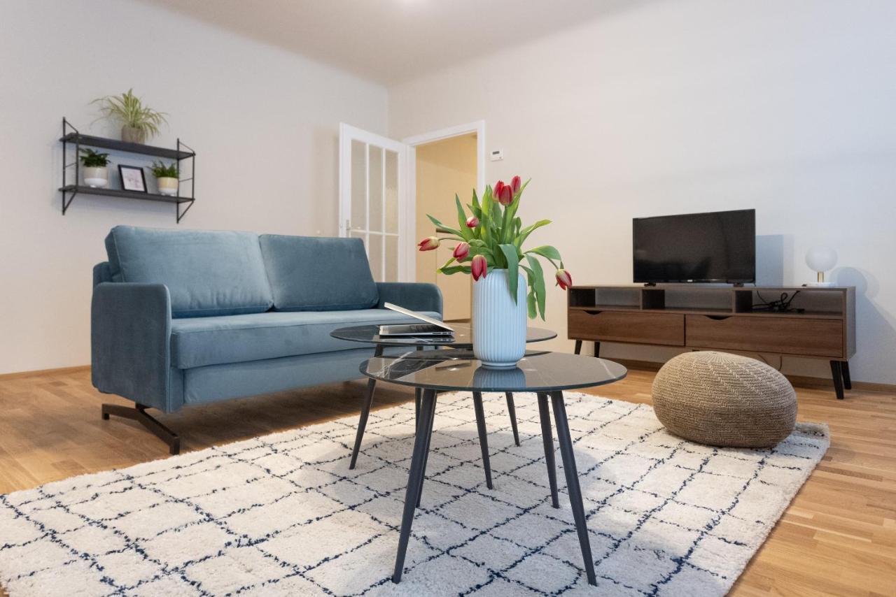 Chic 1-Bed Apt By Canal Walk To Historic Centre Vienna Exterior photo